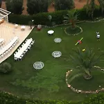 La Nuova Fattoria Bed and breakfast Lizzano (Apulia)